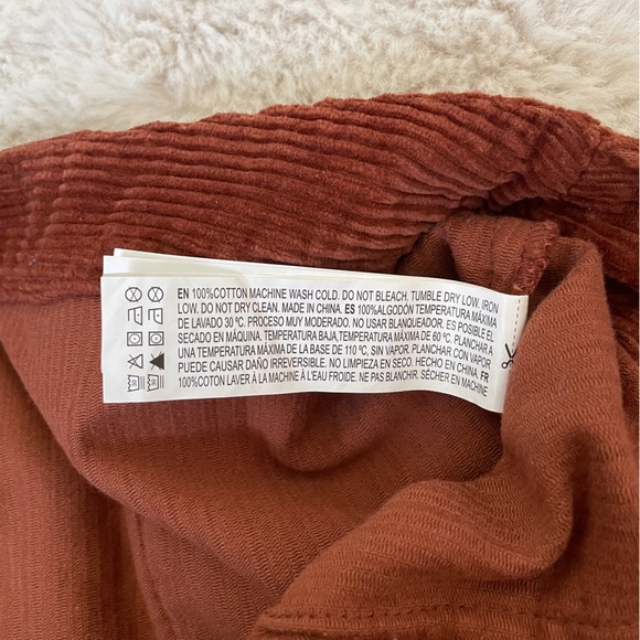 Corduroy Patch Pocket Mini Skirt Size Small - Picture 7 of 9